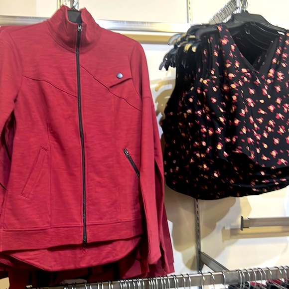 NWT | Cabi Lean Tank Style 4207 - Picture 1 of 5